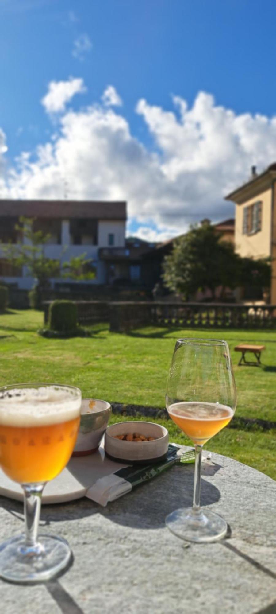 Appartamento Storico Con Giardino Soleggiato - B&B Via Rinaldi Arto Centonara Kültér fotó